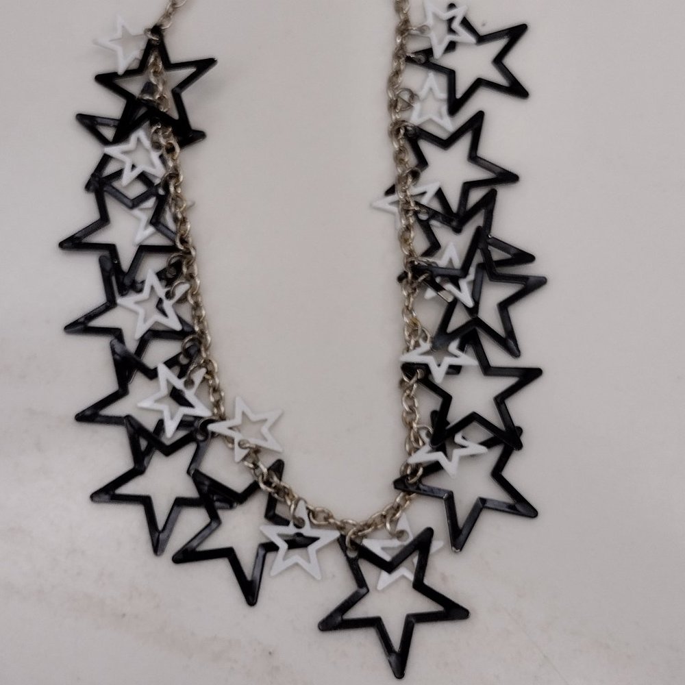 Silver Choker with Black & White Stars - Picture 5 of 7